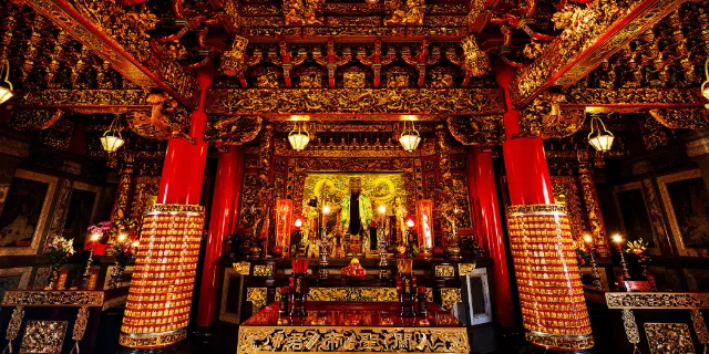 中国の有名武将・関羽を祀る「横浜関帝廟」を横浜観光スポットとしてご紹介します。
