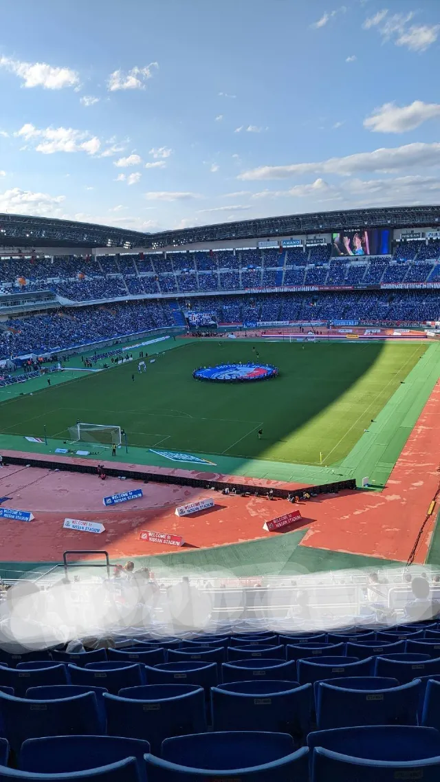 日産スタジアムにて行われた横浜F・マリノスのホーム最終戦にご招待いただき、浦和レッズとの一戦を観戦してまいりました。